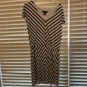 White  house black market dress